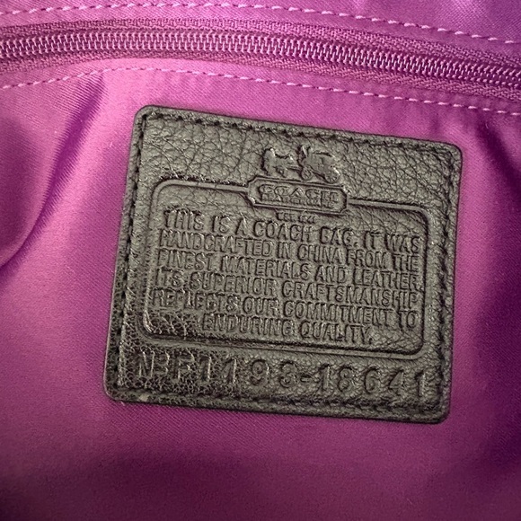 Coach Lindsey Satchel - Picture 5 of 5